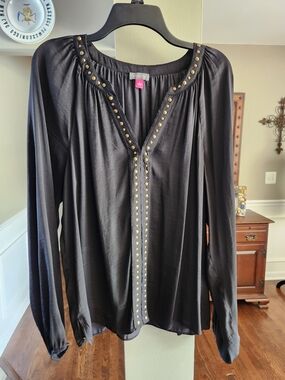 Vince CamutoBlack Long Sleeve V-Neck Stud-Trim Blouse  Size L